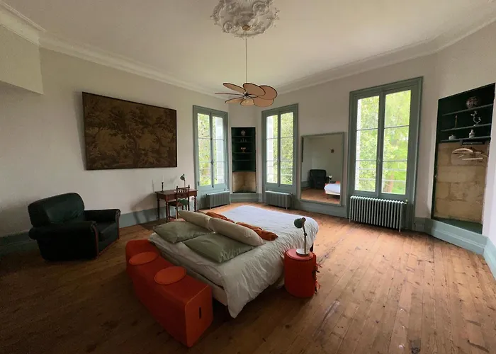 Votre Château La Capelle Dans Les Vignes Arveyres