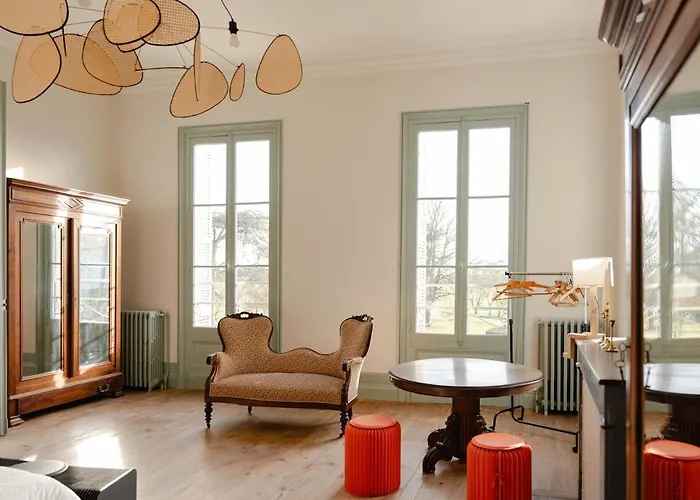 Votre Château La Capelle Dans Les Vignes Arveyres